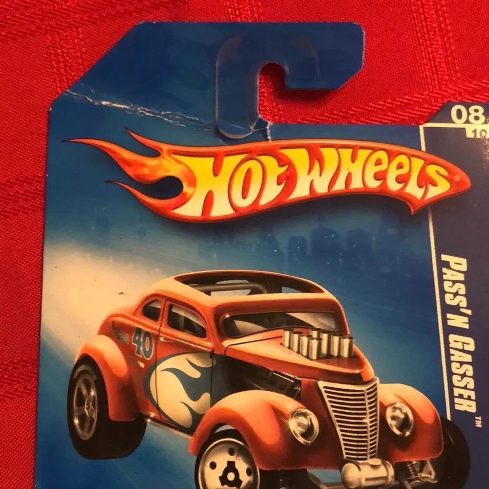 Hot Wheels 2008 Pass’n Gasser New in Package by Mattel
